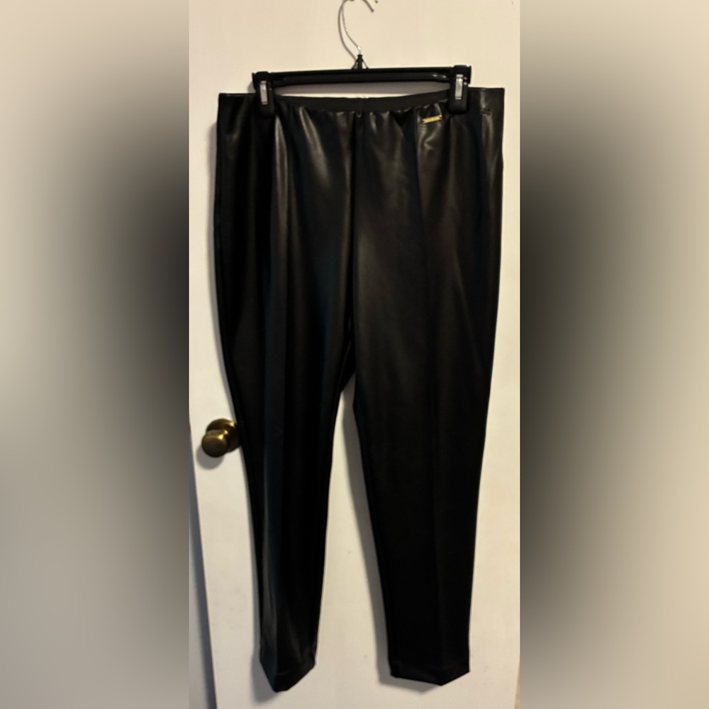 Anne Klein Black Faux Leather Women's Pants Elastic Waist Logo Accent size large